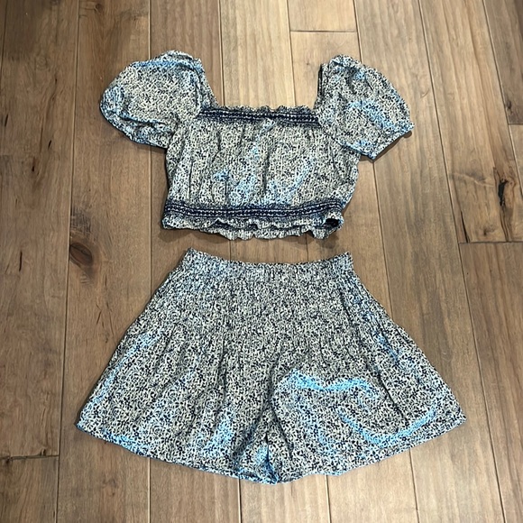 Madewell Tops - Madewell matching top and shorts set! Size small